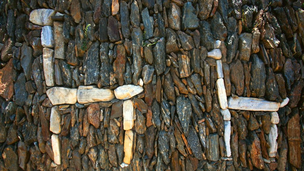 featuring white stones forming the sacred llama figures, a remarkable example of Andean symbolism and engineering – Ali Peru Treks