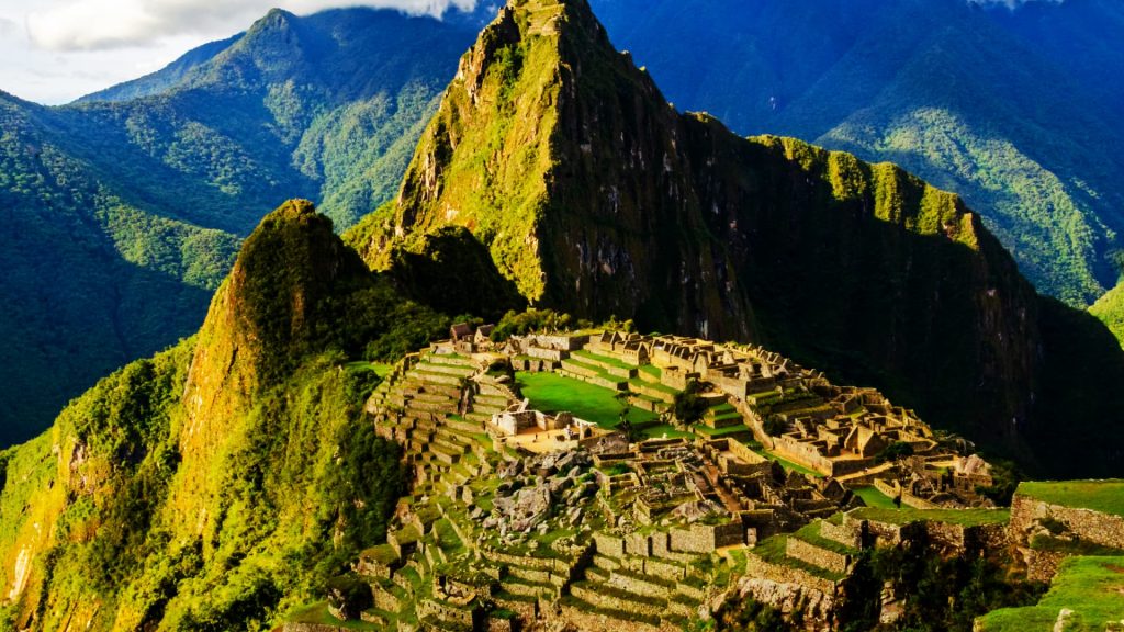Panoramic view of Machu Picchu from the mountain top - Ali Peru Treks