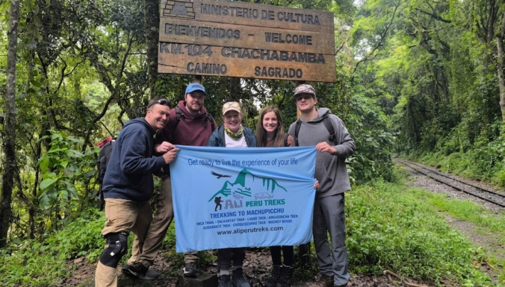 Hikers at Chachabamba Km 104 starting the short inca trail