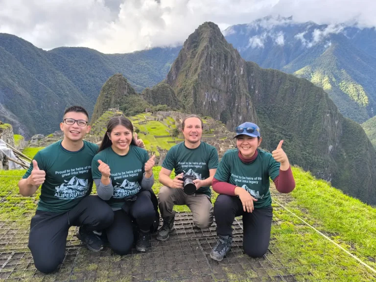 Machu Picchu, Guía de viaje de Perú