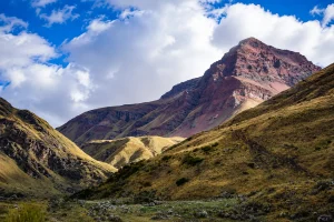 Ancascocha Trek vs. Salkantay Trek: Which Alternative Route Should You Choose?