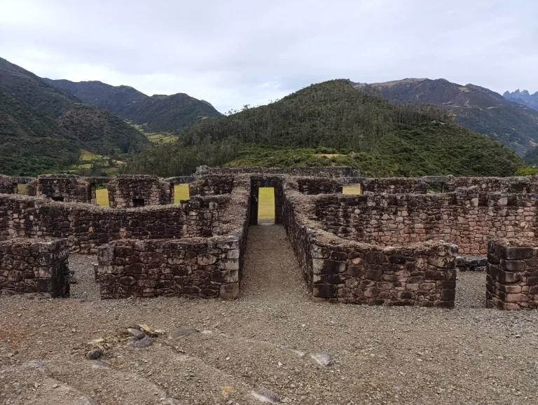 Complejo arqueológico de Vitcos, también conocido como Rosaspata.