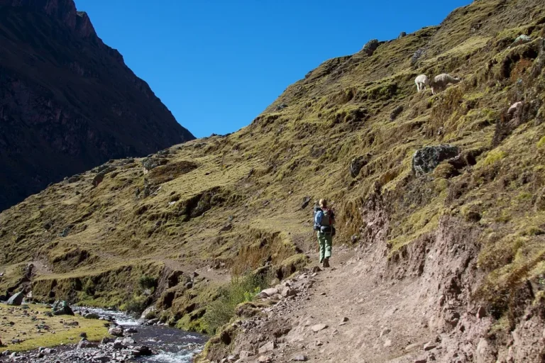 Aventura de la caminata de Lares a Machu Picchu de Lujo