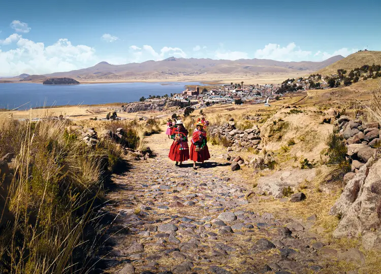 What is the Apacheta Sacred Symbolism