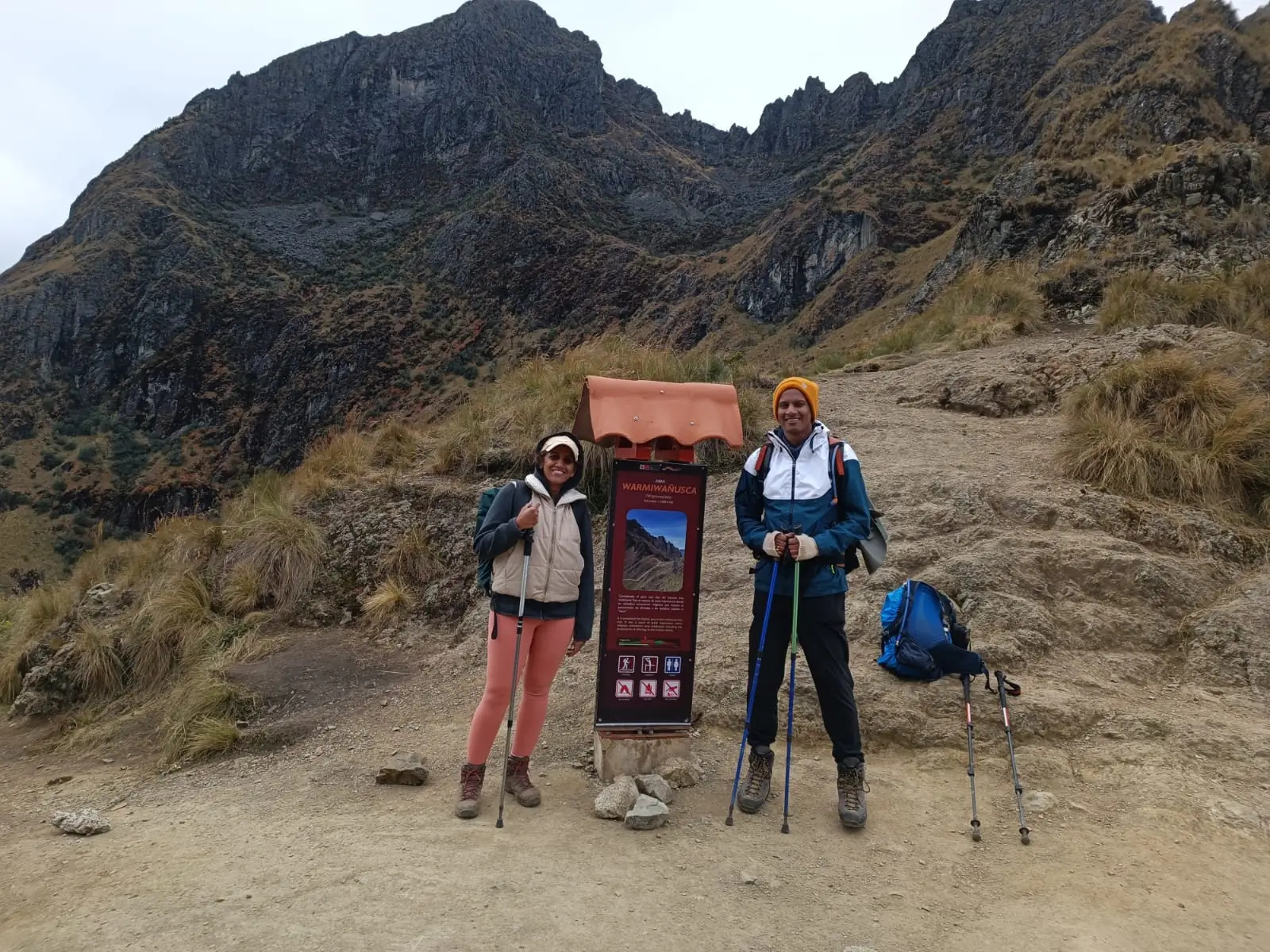 travelers after crossing the Dead Woman's Pass